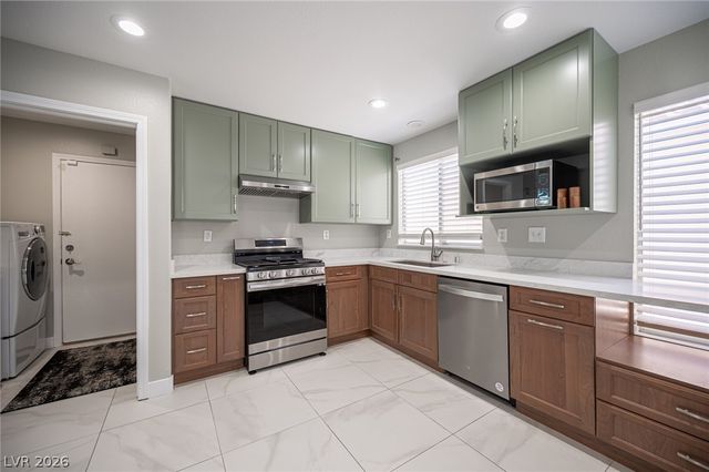 3725 Shanagolden Street, Las Vegas, NV 89129