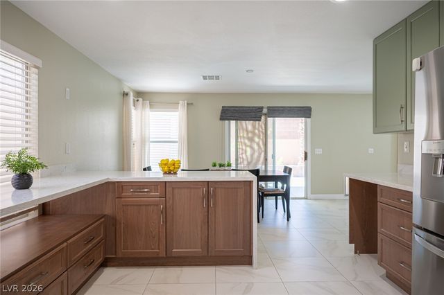 3725 Shanagolden Street, Las Vegas, NV 89129