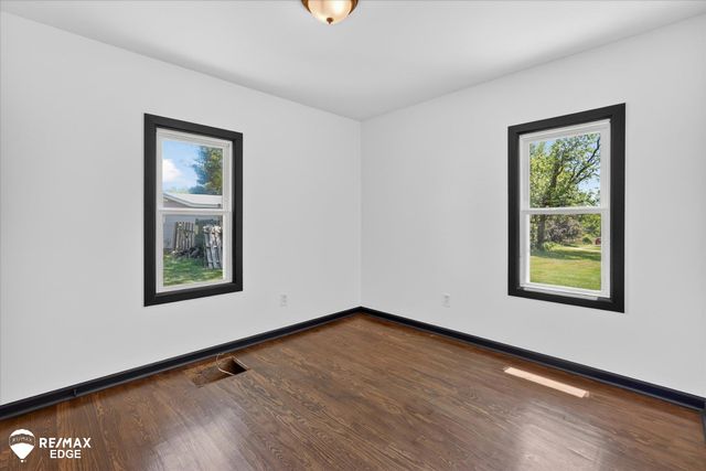 5233 Pratt Road, Hadley Twp, MI 48455