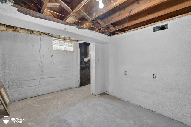 5233 Pratt Road, Hadley Twp, MI 48455