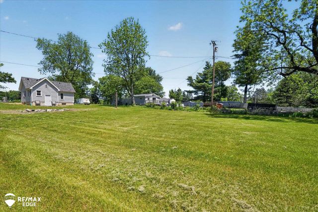 5233 Pratt Road, Hadley Twp, MI 48455