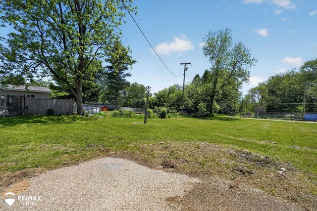 5233 Pratt Road, Hadley Twp, MI 48455