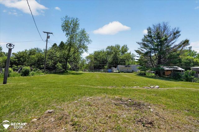 5233 Pratt Road, Hadley Twp, MI 48455