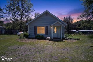 5233 Pratt Road, Hadley Twp, MI 48455