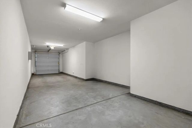 27410 Merlin Place 305, Valencia, CA 91381