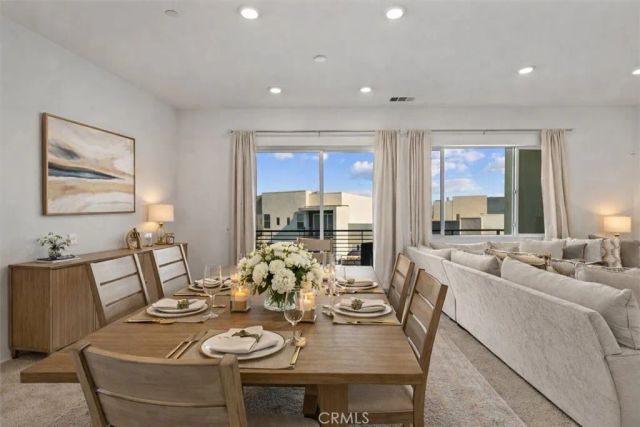 27410 Merlin Place 305, Valencia, CA 91381