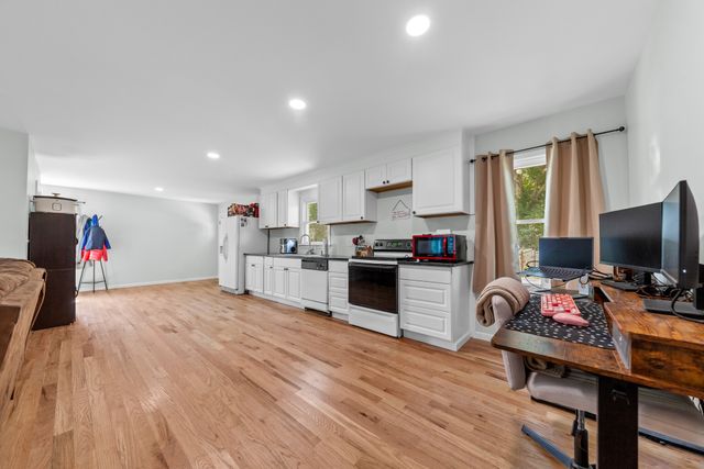 2220 Cherry Dr, Pulaski, TN 38478