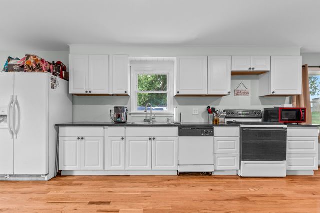 2220 Cherry Dr, Pulaski, TN 38478