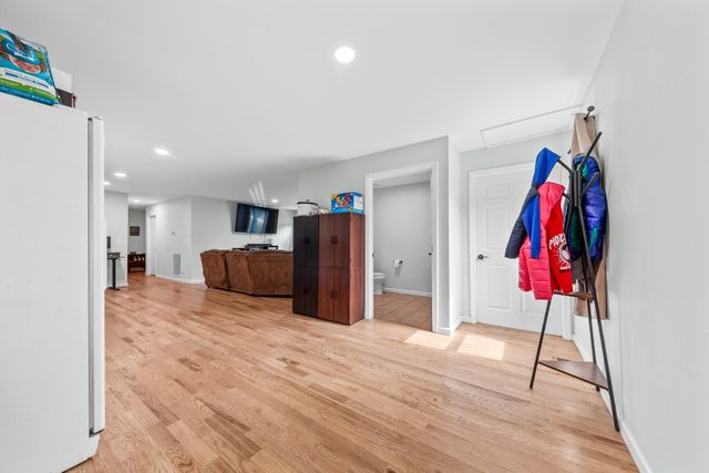 2220 Cherry Dr, Pulaski, TN 38478