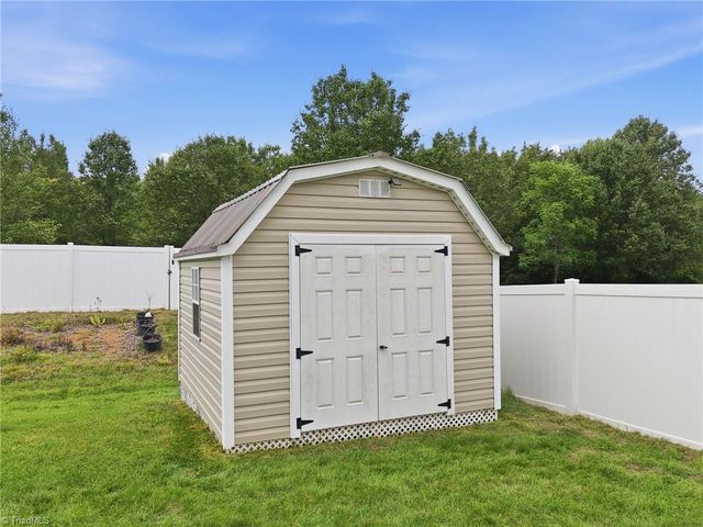 110 Cape Fear Drive, Whitsett, NC 27377