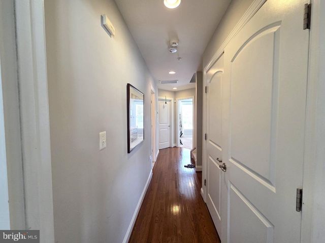 8043 RESERVE WAY, Vienna, VA 22182