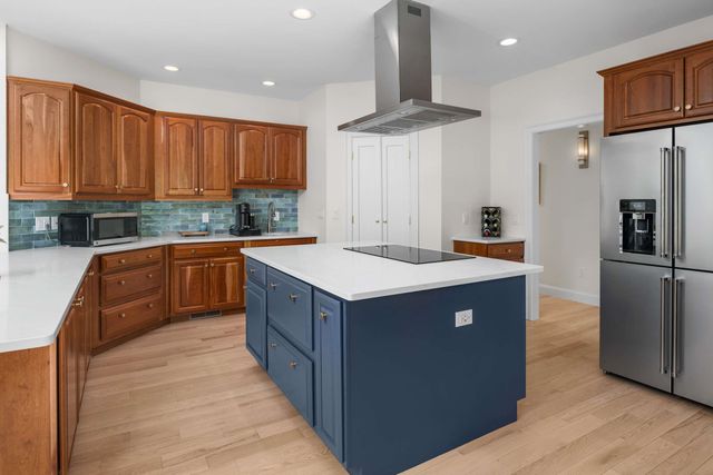 33 Buck Drive, Eliot, ME 03903