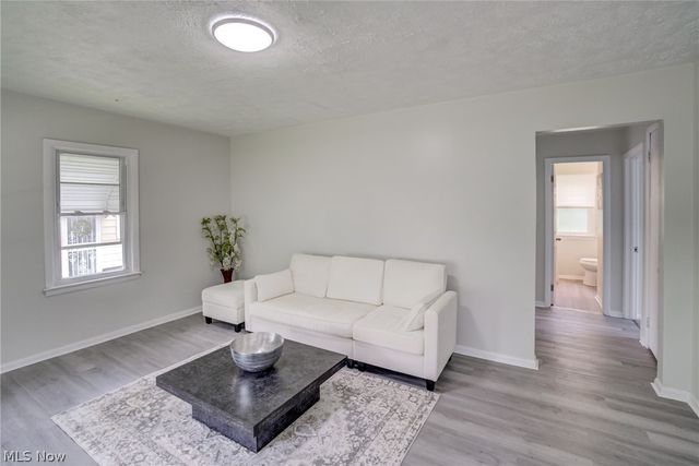 4383 Wyatt Road, Cleveland, OH 44128