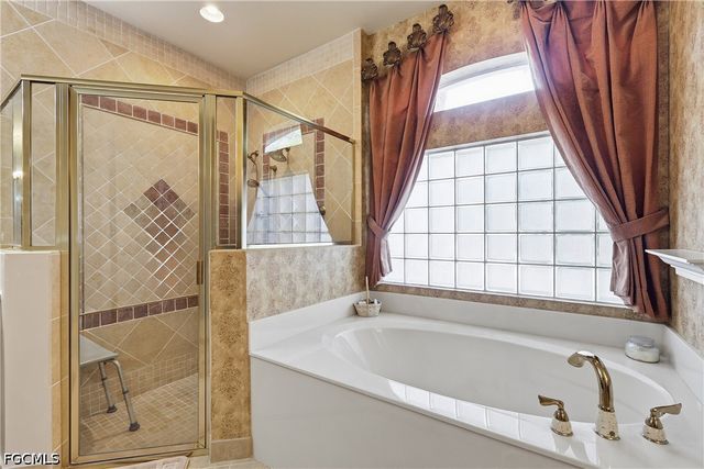 9277 Springview LOOP, Estero, FL 33928