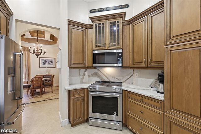 9277 Springview LOOP, Estero, FL 33928