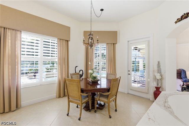 9277 Springview LOOP, Estero, FL 33928