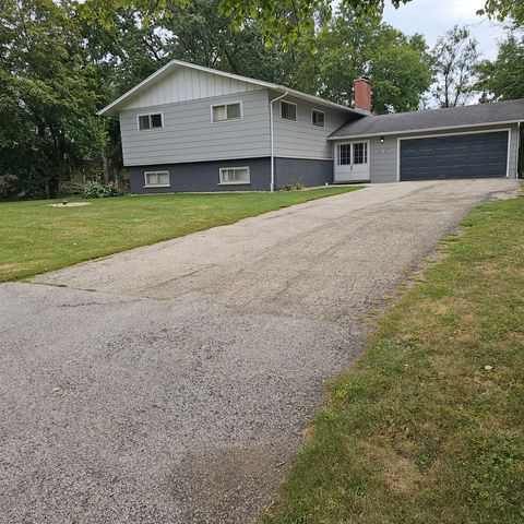26W327 Geneva Road, Wheaton, IL 60187