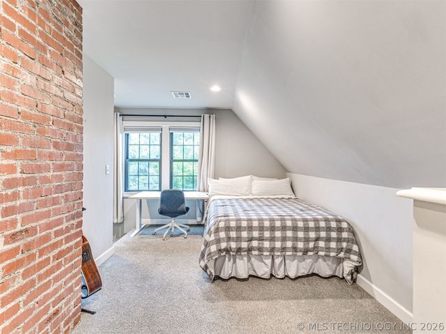 2502 E 2nd Street, Tulsa, OK 74104