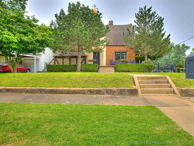 2502 E 2nd Street, Tulsa, OK 74104