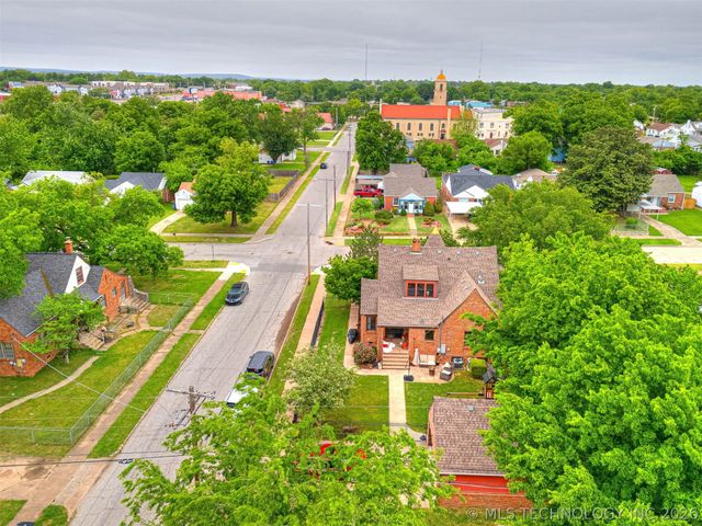 2502 E 2nd Street, Tulsa, OK 74104