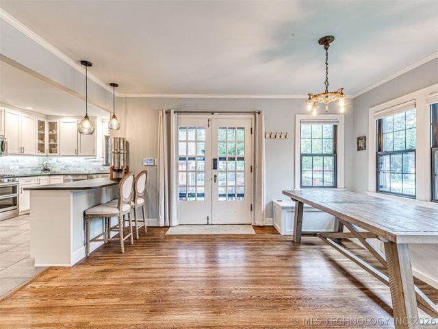 2502 E 2nd Street, Tulsa, OK 74104