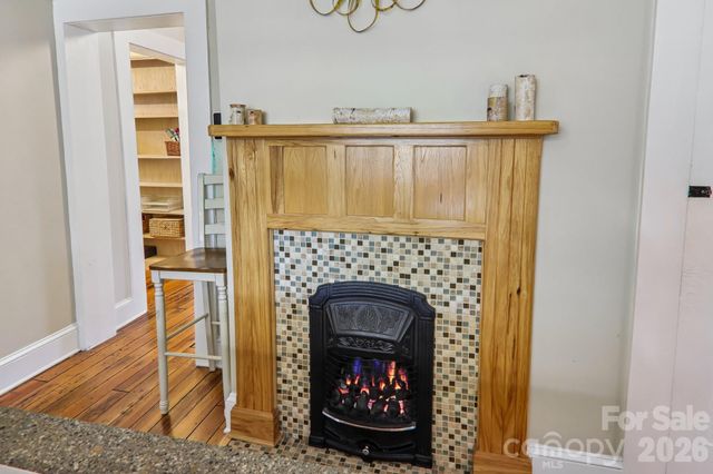 23 Tuskeegee Street, Asheville, NC 28801