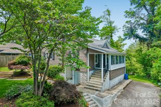 23 Tuskeegee Street, Asheville, NC 28801