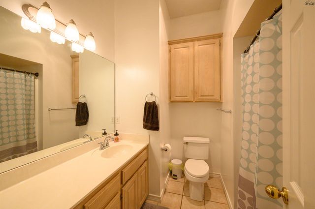 3022 WHITEHALL LANE, Wichita Falls, TX 76309