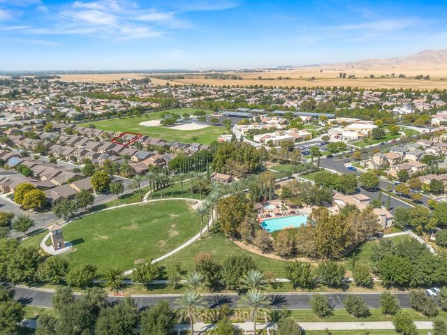 4121 Chessa Lane, Clovis, CA 93619
