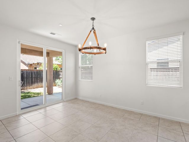 4121 Chessa Lane, Clovis, CA 93619