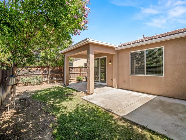 4121 Chessa Lane, Clovis, CA 93619