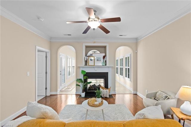 1183 Heritage Path Lane, Winston-salem, NC 27103