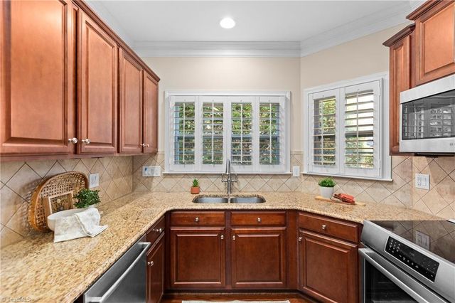 1183 Heritage Path Lane, Winston-salem, NC 27103