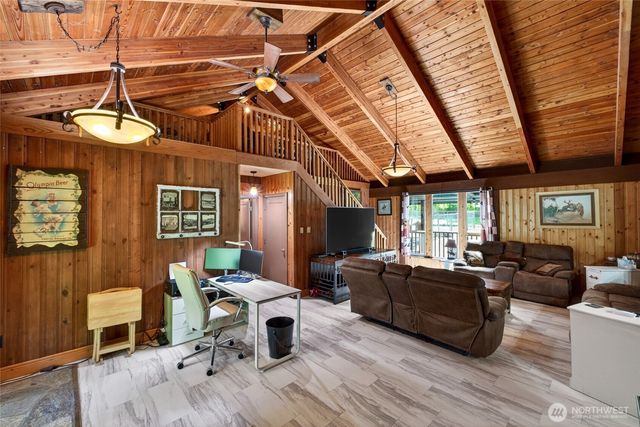 32113 98th Avenue E, Eatonville, WA 98328