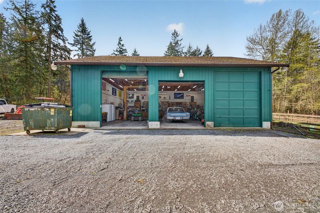 32113 98th Avenue E, Eatonville, WA 98328