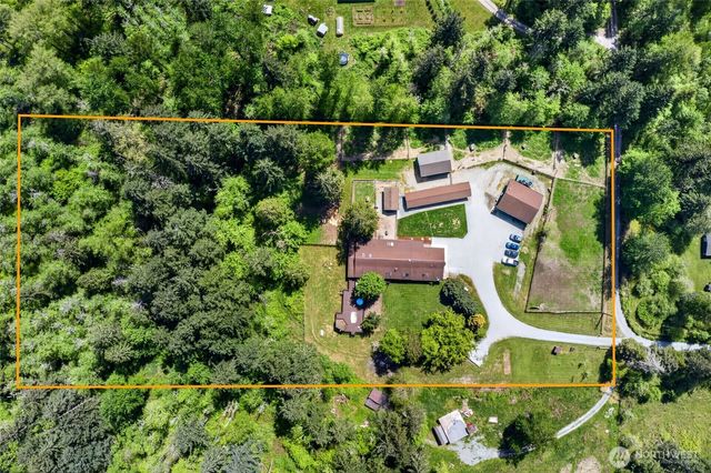 32113 98th Avenue E, Eatonville, WA 98328