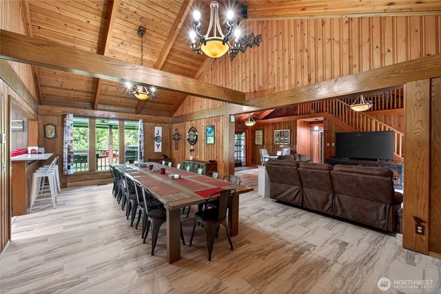 32113 98th Avenue E, Eatonville, WA 98328