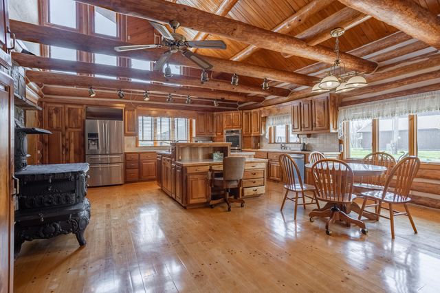 8302 West Farm Rd 144, Springfield, MO 65802
