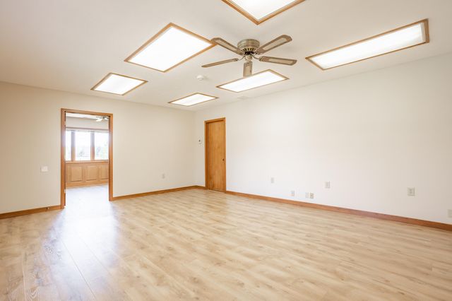 8302 West Farm Rd 144, Springfield, MO 65802