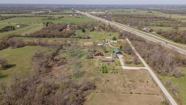 8302 West Farm Rd 144, Springfield, MO 65802