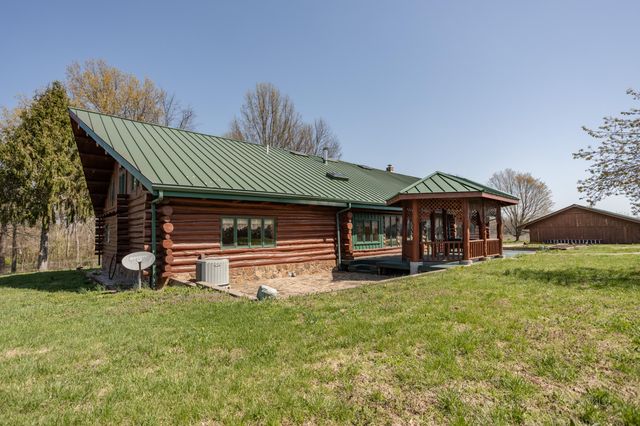 8302 West Farm Rd 144, Springfield, MO 65802