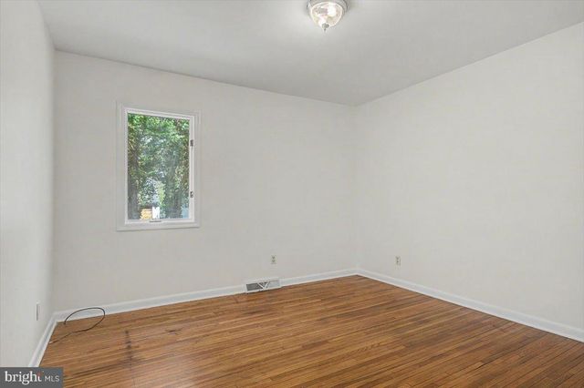 1510 EVERGREEN LN, Wilmington, DE 19810