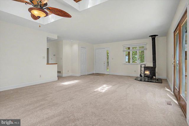 1510 EVERGREEN LN, Wilmington, DE 19810