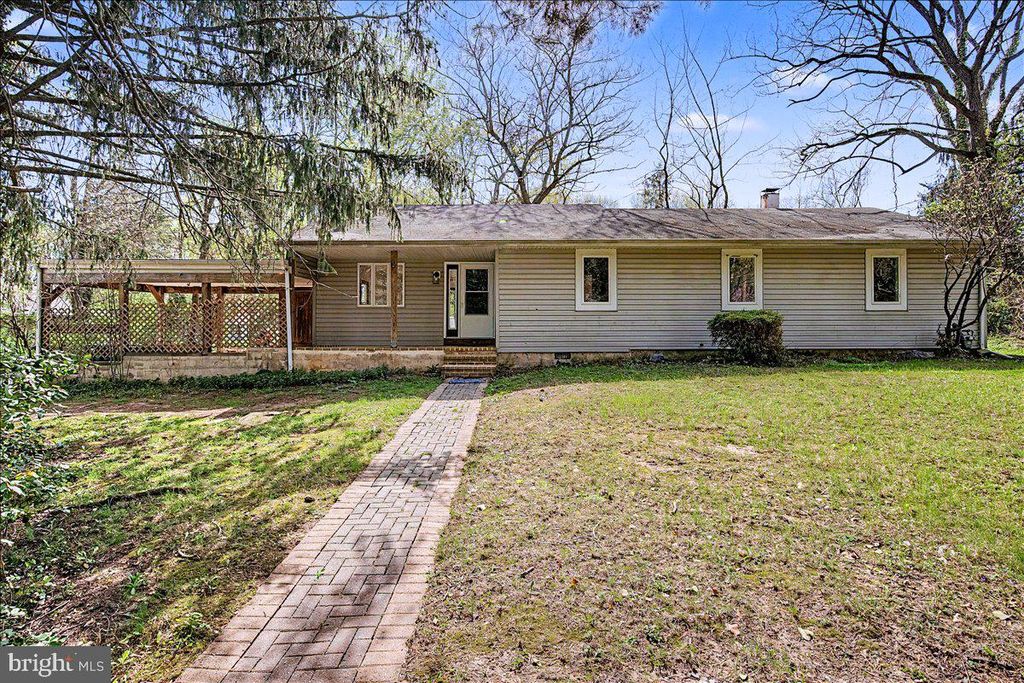 1510 EVERGREEN LN, Wilmington, DE 19810