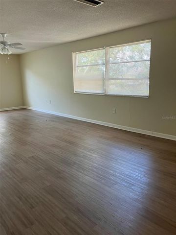 5521 80TH STREET N 302, St Petersburg, FL 33709