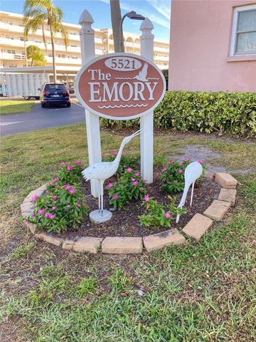 5521 80TH STREET N 302, St Petersburg, FL 33709