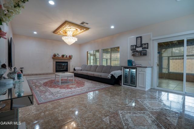 44019 W 22nd Street, Lancaster, CA 93536