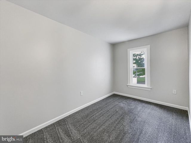 633 VANDER AVE, York, PA 17403