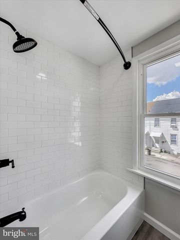 633 VANDER AVE, York, PA 17403