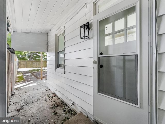 633 VANDER AVE, York, PA 17403